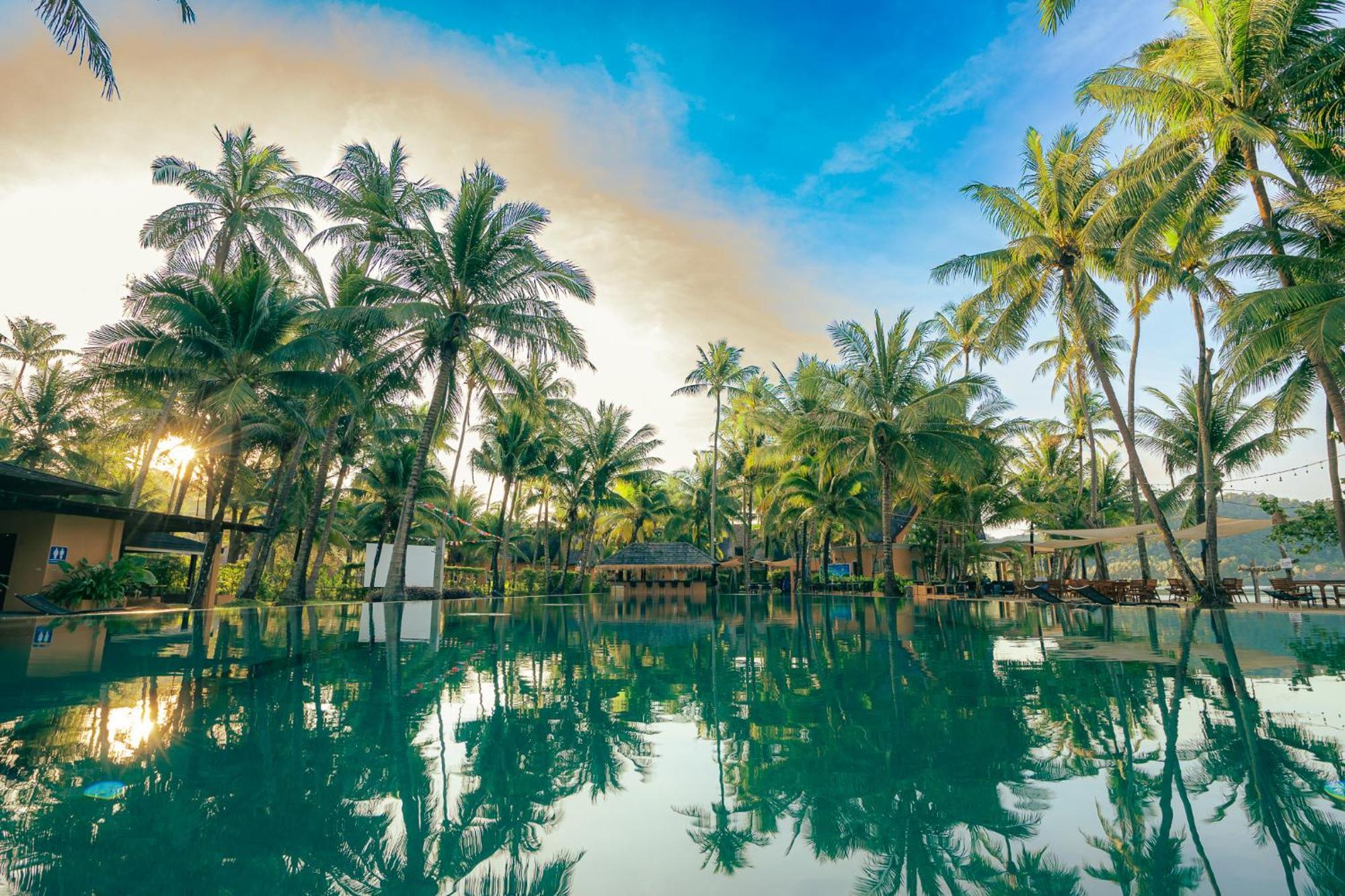 Coral Cove Beachfront Villa - Koh Chang Exterior foto